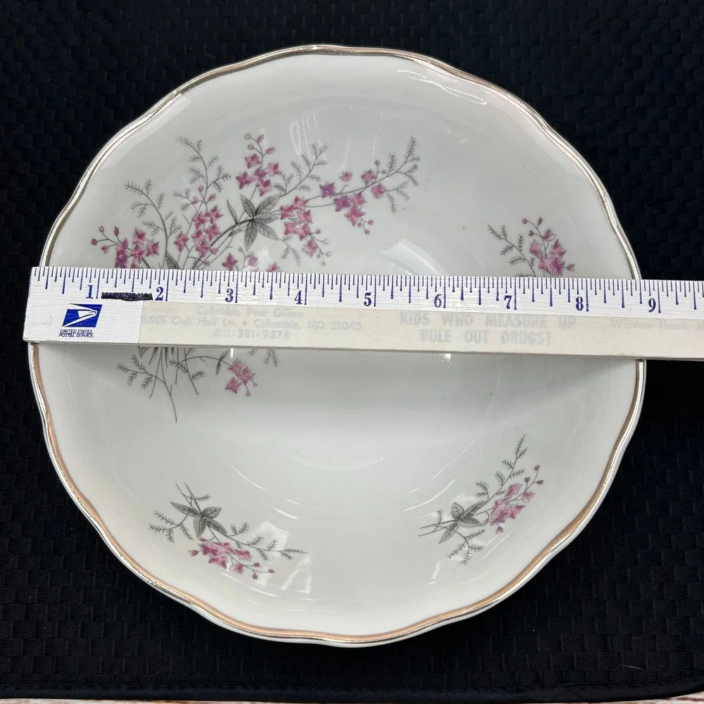 Favolina Karolina Jarolina Poland China‎ Floral Scalloped Serving Bowl 3879 2